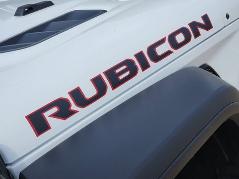 Used 2026 Jeep Wrangler Unlimited Rubicon AWD/4WD image 9