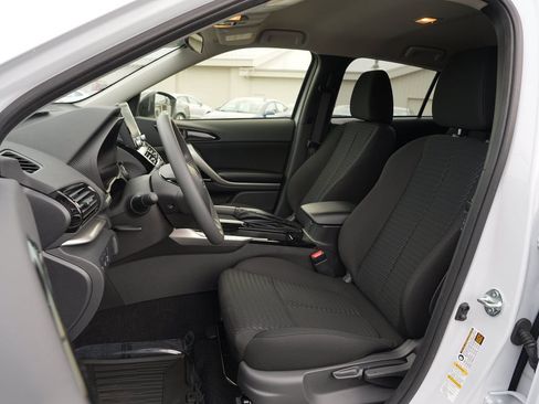 New 2026 Mitsubishi Eclipse Cross LE AWD/4WD image 11