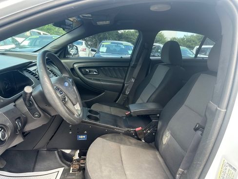 Used 2013 Ford Taurus Police Interceptor FWD image 10