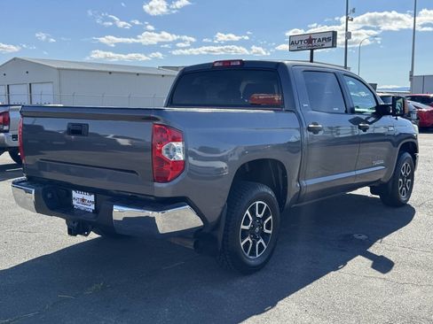 Used 2014 Toyota Tundra SR5 AWD/4WD image 4
