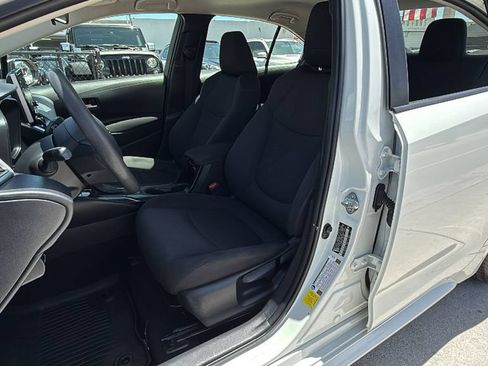 Used 2020 Toyota Corolla LE FWD image 22