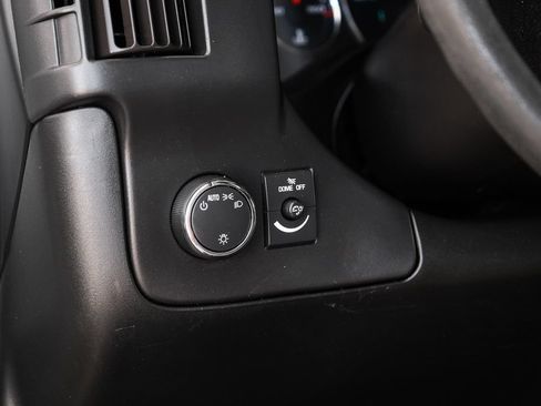 Used 2017 Chevrolet Express 2500 RWD image 26