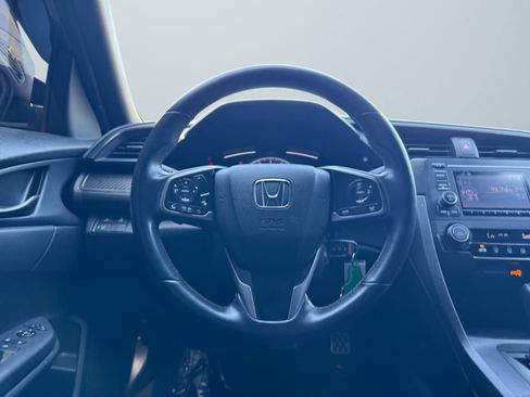 Used 2019 Honda Civic Sport image 11