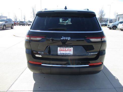 Used 2021 Jeep Grand Cherokee L Limited image 4