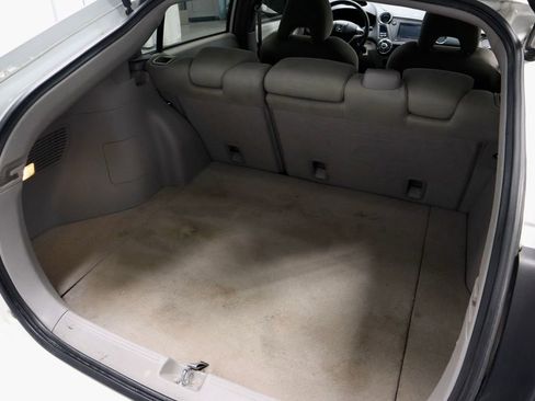 Used 2013 Honda Insight LX image 13