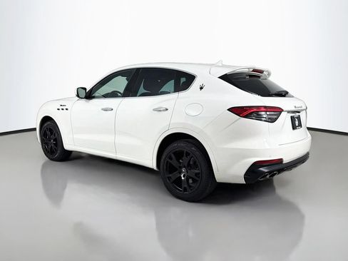Used 2023 Maserati Levante Modena AWD/4WD image 7