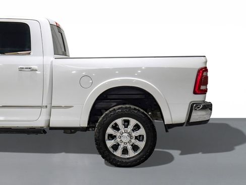 Used 2022 RAM 2500 Limited image 11