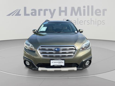 Used 2015 Subaru Outback 2.5i Limited AWD/4WD image 8