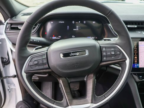 New 2026 Jeep Grand Cherokee L Limited AWD/4WD image 33