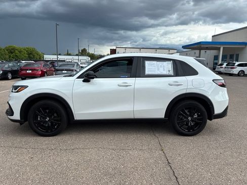 Certified 2026 Honda HR-V Sport image 2