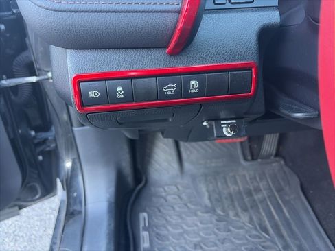 Used 2019 Toyota Camry SE image 15