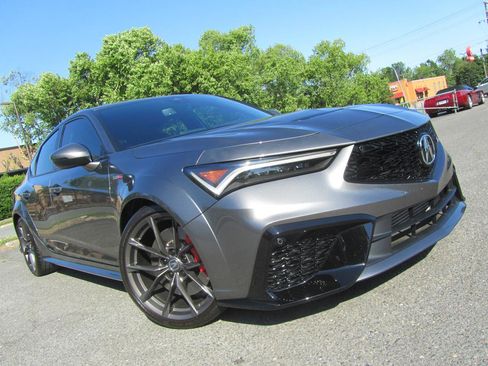 Used 2024 Acura Integra Type S FWD image 2
