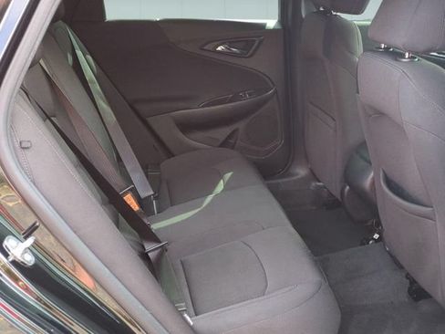 Used 2021 Chevrolet Malibu RS FWD image 28