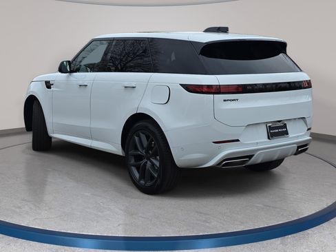 New 2026 Land Rover Range Rover Sport Dynamic SE AWD/4WD image 7