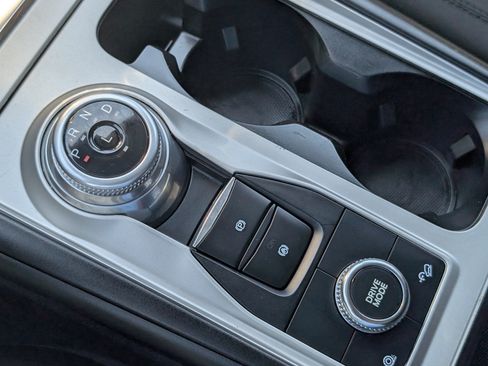 Certified 2023 Ford Explorer XLT AWD/4WD image 26