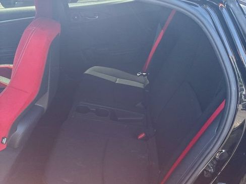 Used 2018 Honda Civic Type R image 17