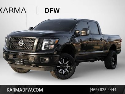Used 2018 Nissan Titan SV w/ SV Convenience Package