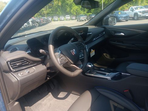 New 2025 Buick Envista Sport Touring w/ Convenience I Package image 10