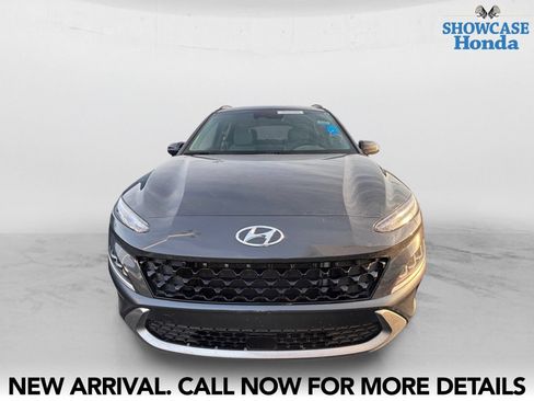 Used 2023 Hyundai Kona Limited FWD image 9