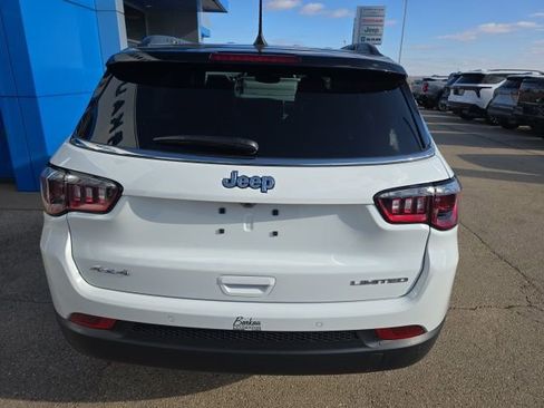 New 2026 Jeep Compass Limited image 9