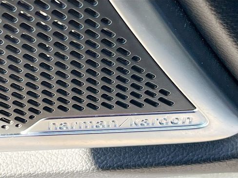 Used 2022 Kia Telluride SX w/ SX Prestige Package AWD/4WD image 19