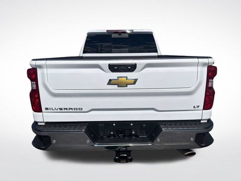 Used 2024 Chevrolet Silverado 2500 LT w/ All Star Edition AWD/4WD image 4