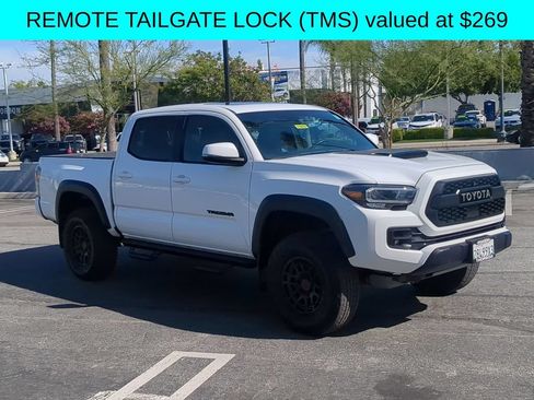 Used 2023 Toyota Tacoma TRD Pro AWD/4WD image 11