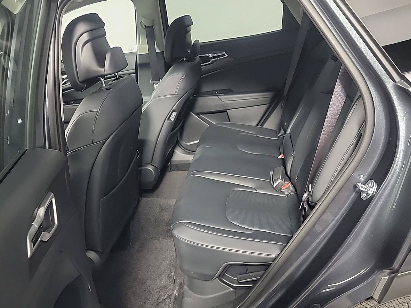 Used 2026 Kia Sportage EX w/ EX Panoramic Sunroof Package AWD/4WD image 15