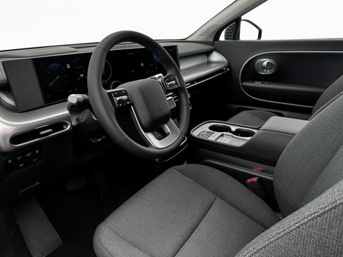 New 2026 Hyundai Ioniq 9 SE AWD/4WD image 14