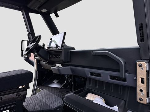 New 2025 Chevrolet Brightdrop 400 FWD image 24