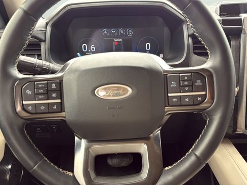 Used 2024 Ford Expedition Max Platinum AWD/4WD image 14