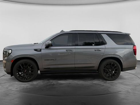 Used 2022 GMC Yukon Denali w/ Denali Premium Package AWD/4WD image 6