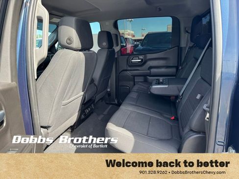 Certified 2020 Chevrolet Silverado 1500 LT w/ Texas Edition AWD/4WD image 28