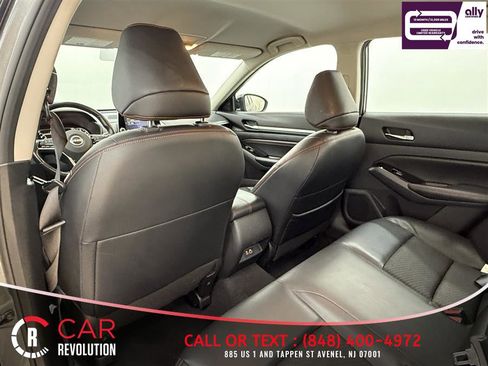 Used 2023 Nissan Altima 2.5 SR FWD image 25
