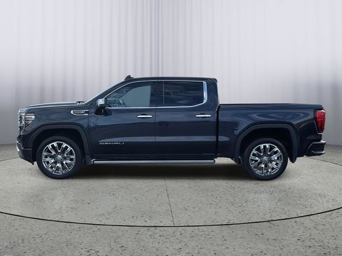 Used 2023 GMC Sierra 1500 Denali w/ Denali Reserve Package image 2