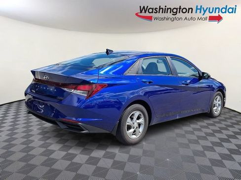 Certified 2022 Hyundai Elantra SE FWD image 6