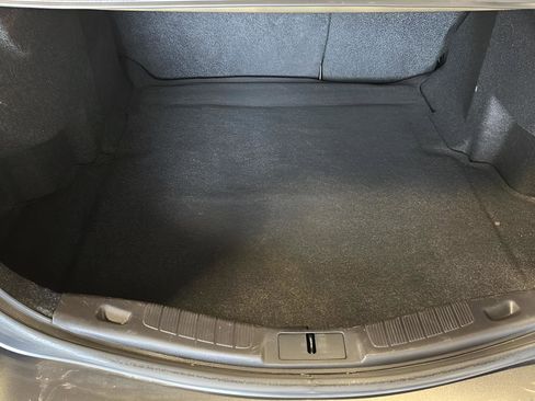 Used 2016 Ford Fusion SE w/ Equipment Group 201A FWD image 33