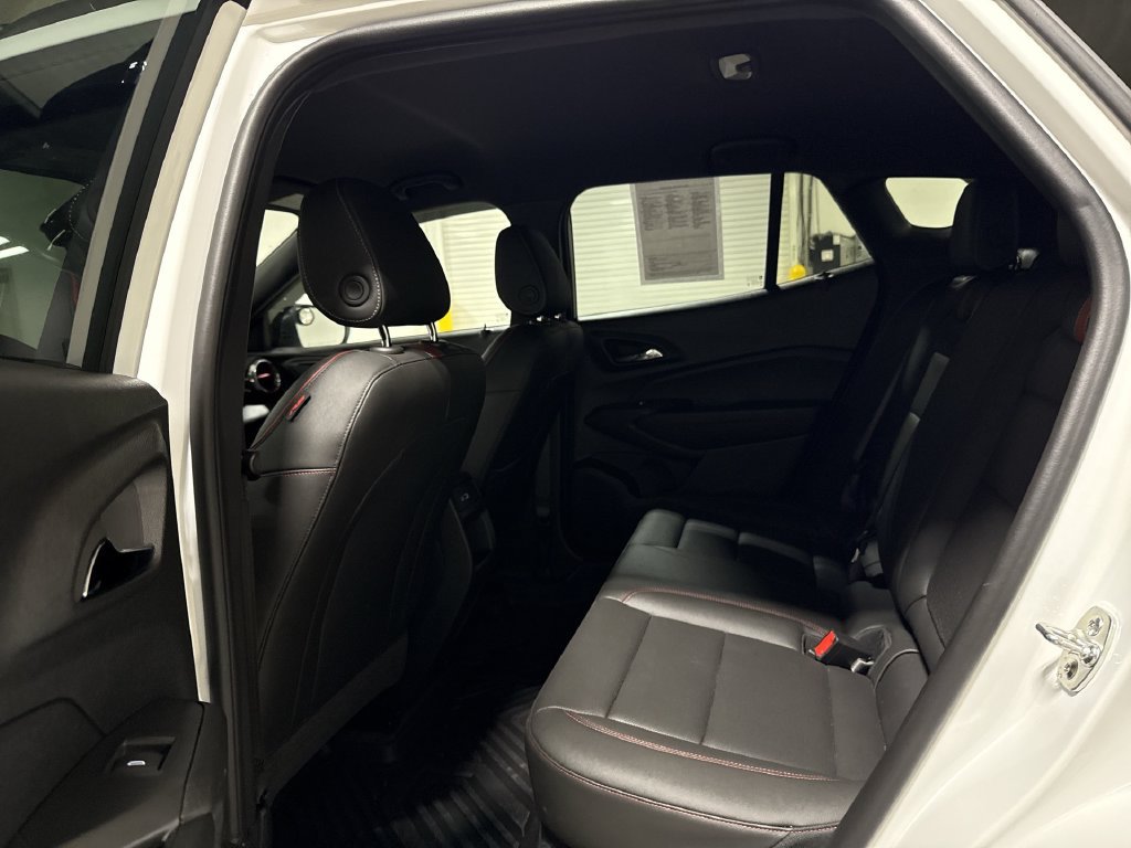 Used 2026 Chevrolet Trax RS w/ Driver Confidence Package FWD image 22