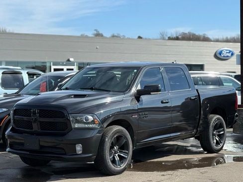 Used 2018 RAM 1500 Sport w/ Quick Order Package 26Q Night image 30