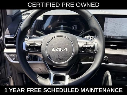 Used 2025 Kia Sportage EX w/ Premium Package FWD image 19