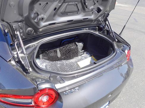 New 2026 MAZDA MX-5 Miata RF Grand Touring w/ Weather Package RWD image 25