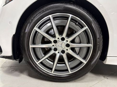 Used 2023 Mercedes-Benz C 43 AMG 4MATIC Sedan image 42