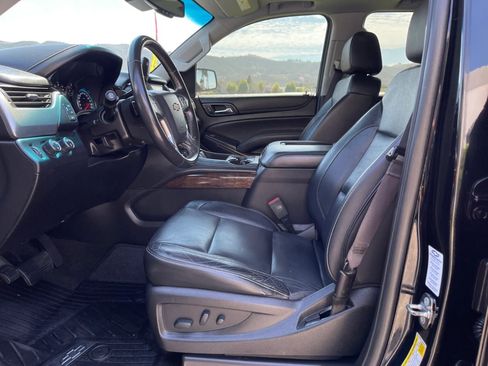 Used 2017 Chevrolet Tahoe LT AWD/4WD image 16