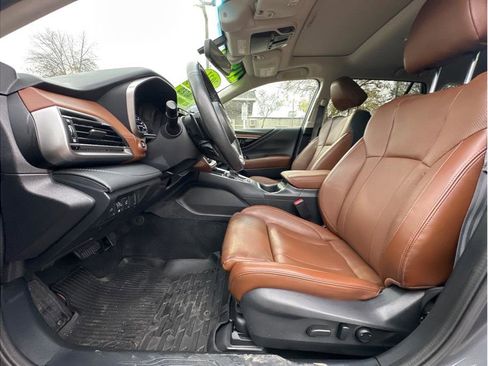 Used 2021 Subaru Outback Touring XT image 14