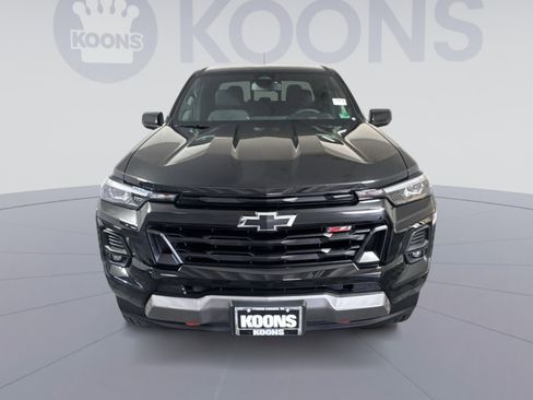 Used 2023 Chevrolet Colorado Z71 w/ Z71 Convenience Package 2 image 11