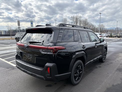 New 2026 Subaru Outback Limited image 9