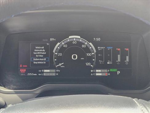 Used 2025 Toyota Tundra Platinum AWD/4WD image 22