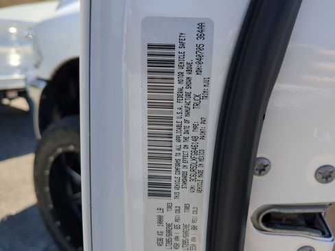 Used 2015 RAM 2500 Big Horn image 26