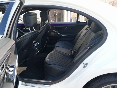 Used 2022 Mercedes-Benz S 500 4MATIC image 35