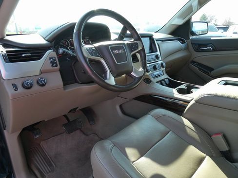 Used 2020 GMC Yukon SLT w/ Open Road Package image 26